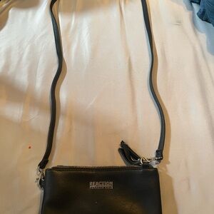 Reaction Kenneth Cole Elegant Black Crossbody Bag